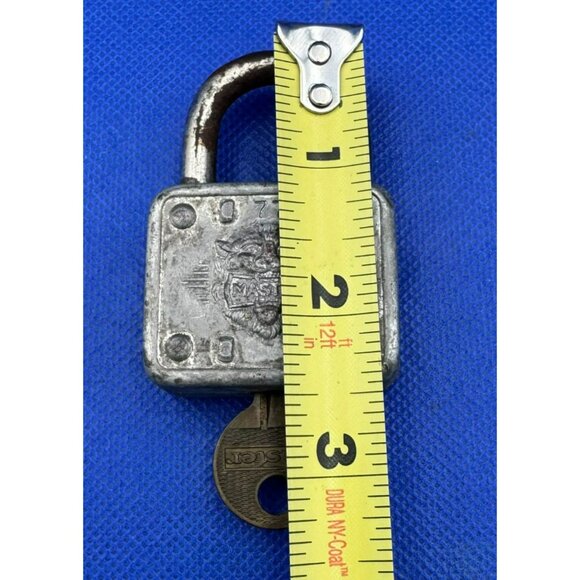 Vintage Master Lock Co. #77 Lion Head Padlock with 1 Key Works Milwaukee USA - Picture 7 of 7
